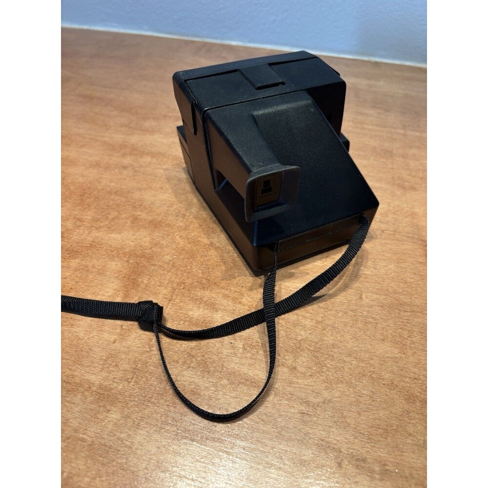 Polaroid OneStep 600 Instant Film Camera Rainbow Stripe Vintage Black 600 Series